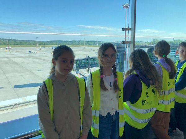 ef76efaa-e617-448e-8080-90234ccf09a6